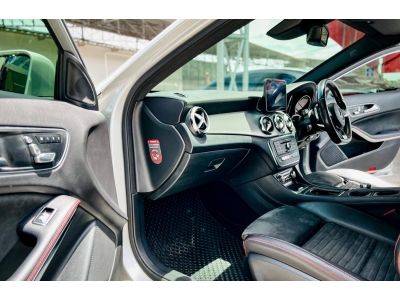 2017 Mecerdes Benz GLA 250 Amg เครดิตดีฟรีดาวน์ รูปที่ 8